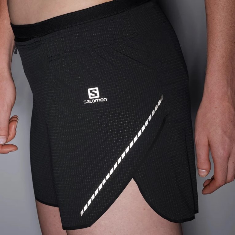 Black Salomon Sense Aero 5'' Women's Running Shorts | IE OA5836